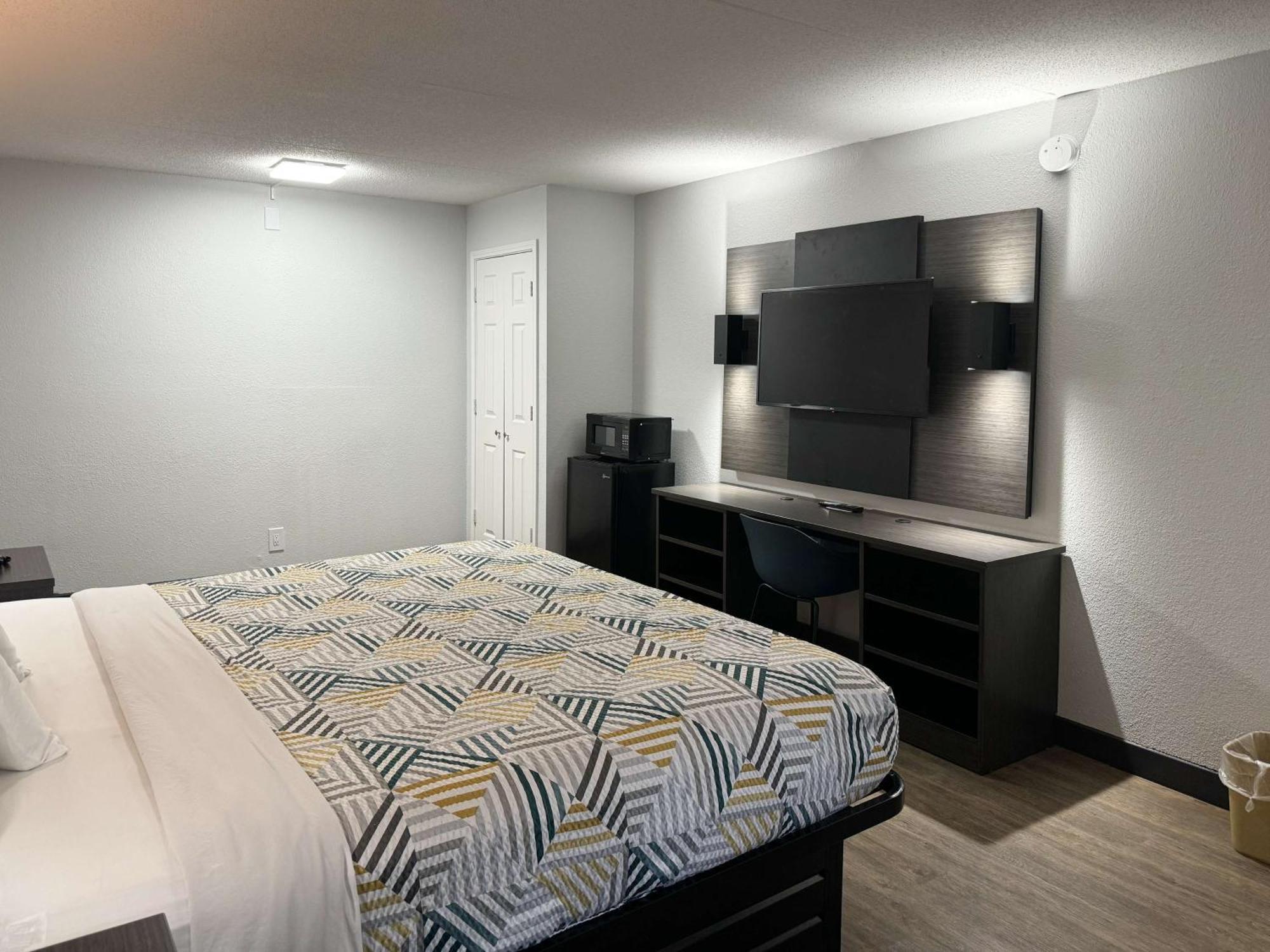 Motel 6 Huntsville Al University Dr. Εξωτερικό φωτογραφία