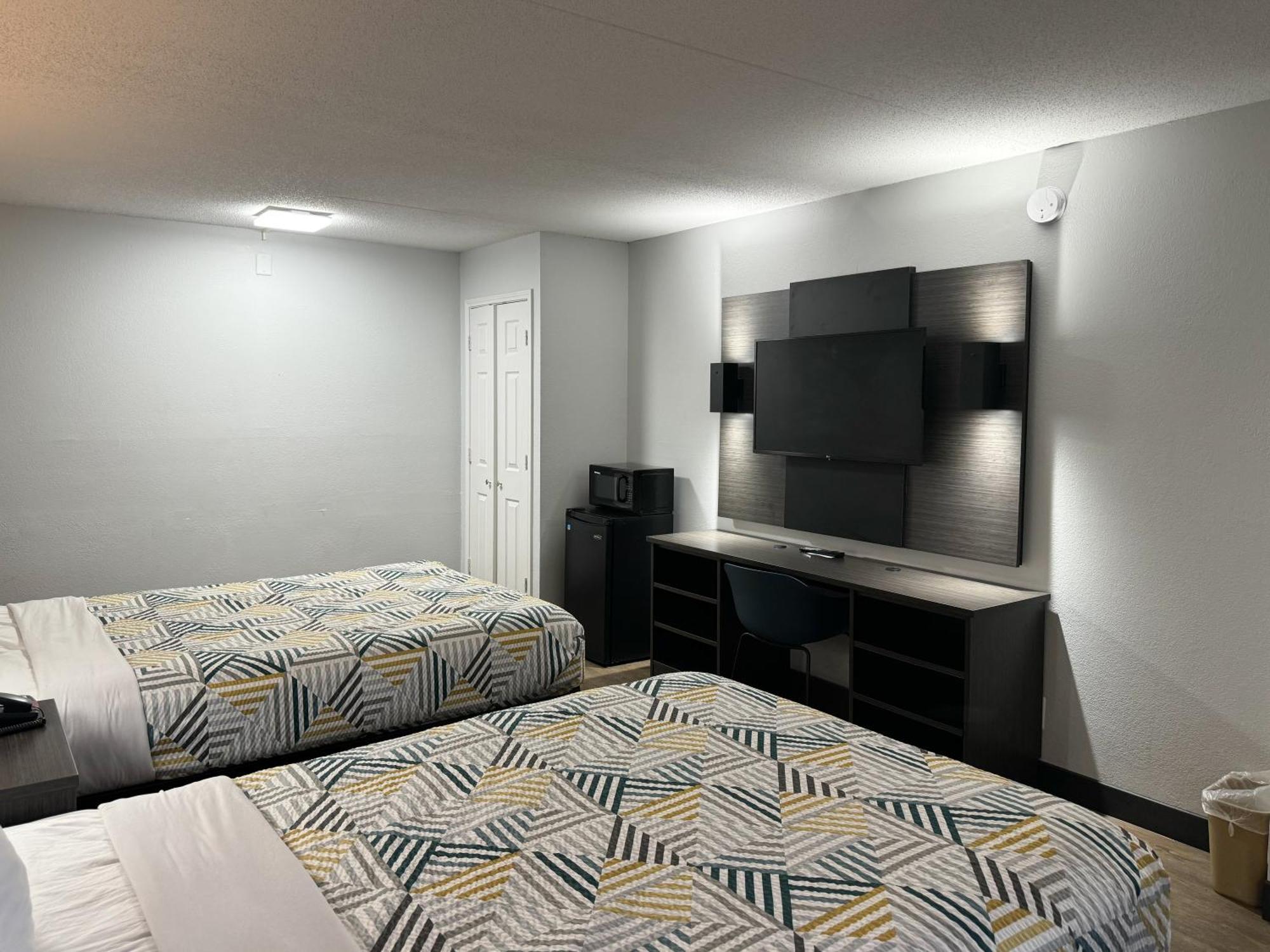 Motel 6 Huntsville Al University Dr. Εξωτερικό φωτογραφία